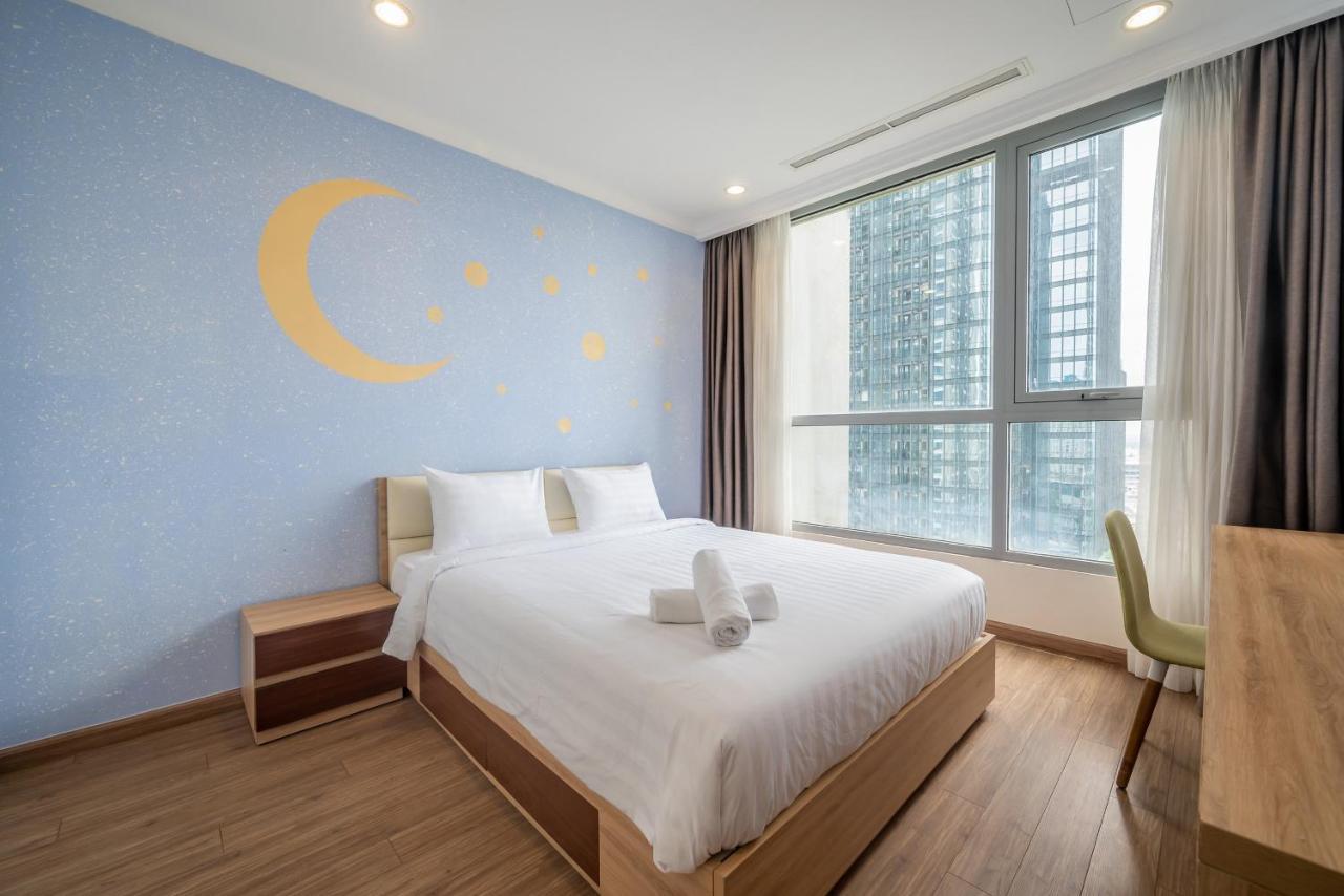Апартаменты Landmark Plus Central Park Vista Хошимин Экстерьер фото